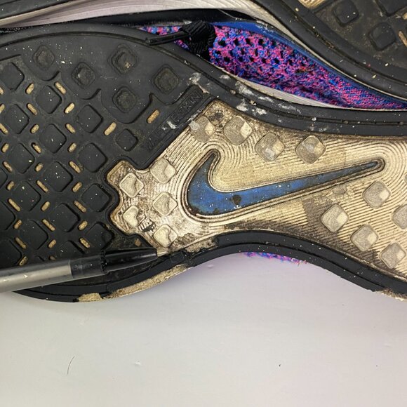 Nike Flyknit Racer Running Shoes Men's 9 Game Royal Pink Flash Purple 526628 400 - Picture 14 of 16